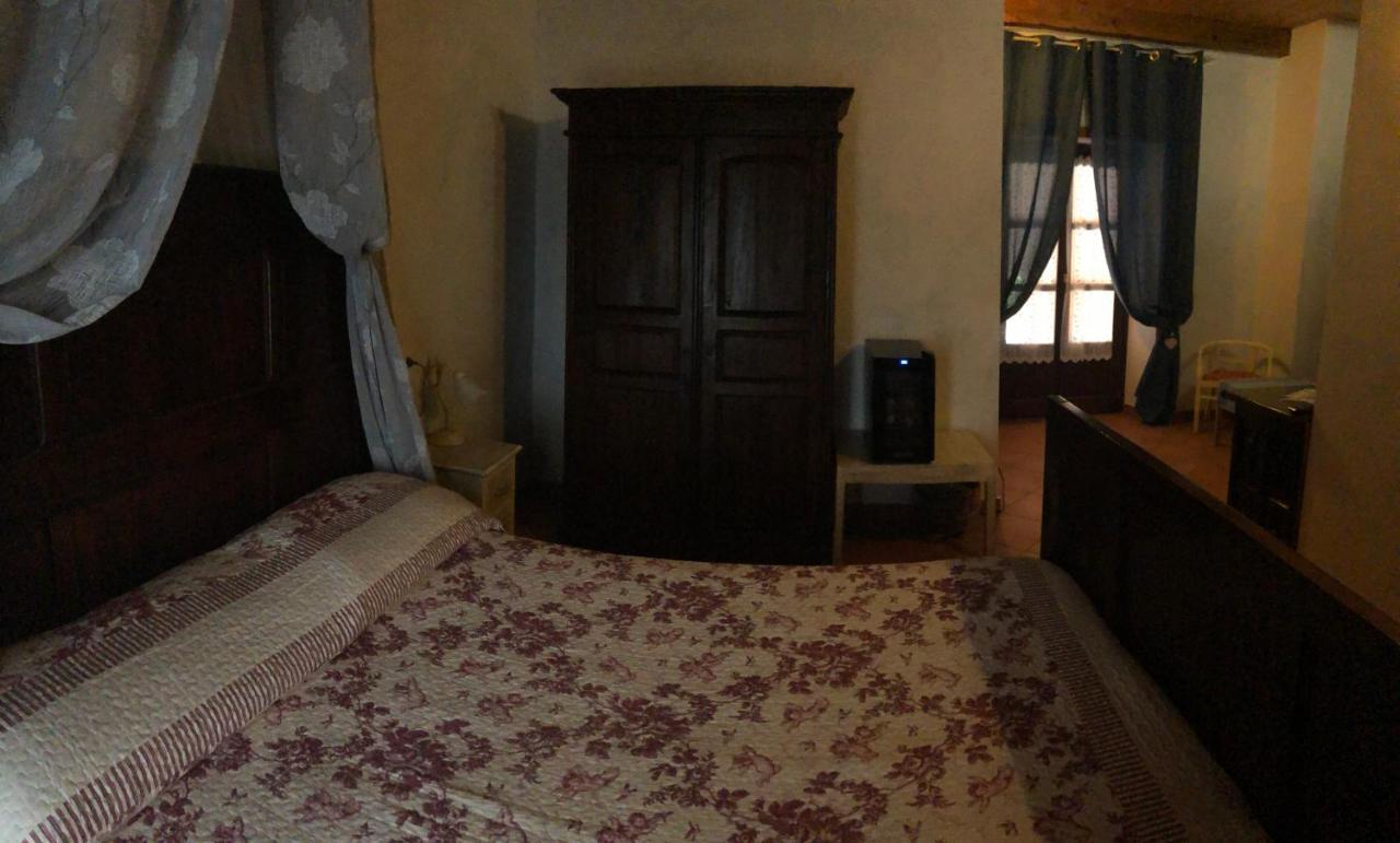 Agriturismo La Ca Veja 몬포르테달바 외부 사진